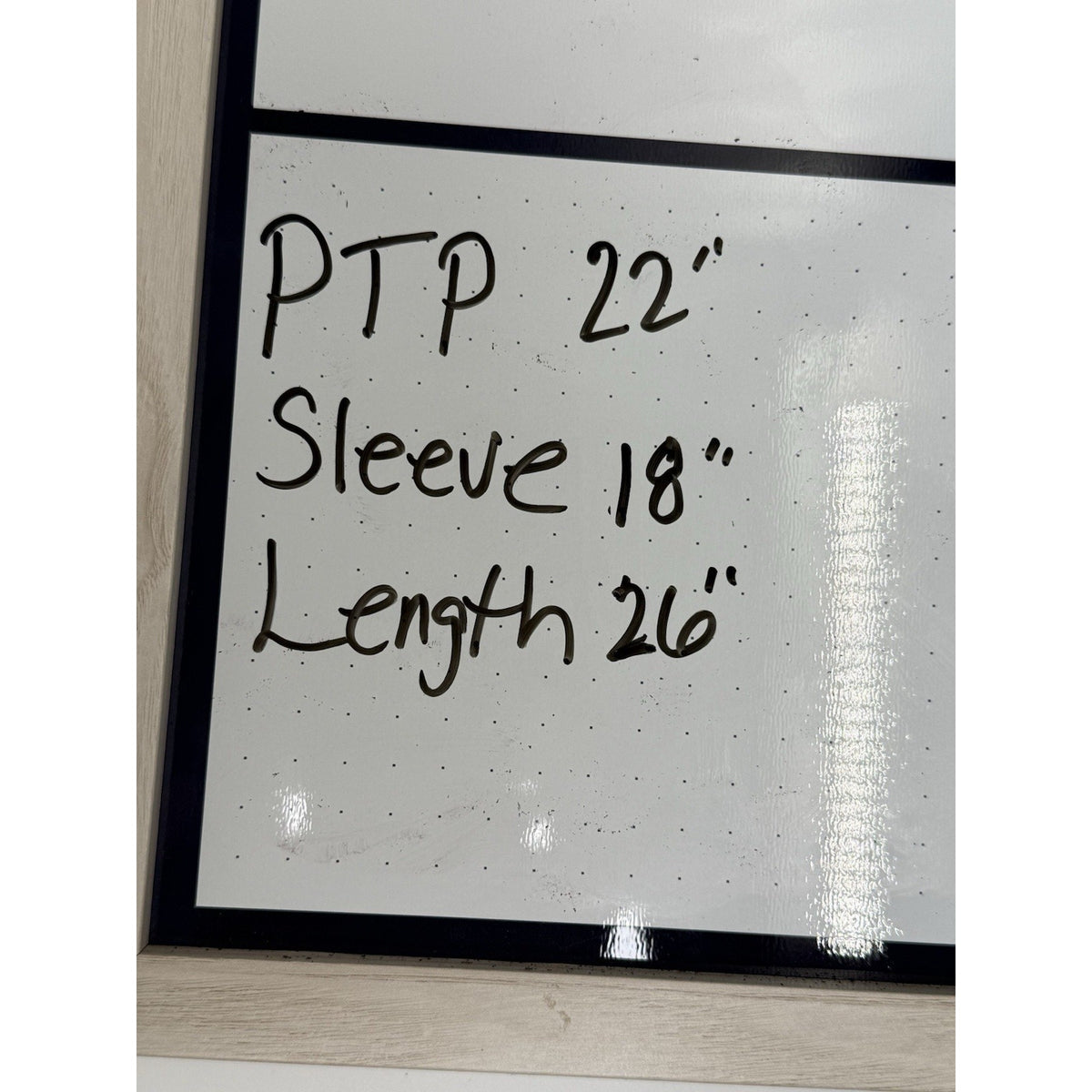 Susan Lawrence Women’s Size 1X Black Velvet Top Satin Neckline 18” Sleeve