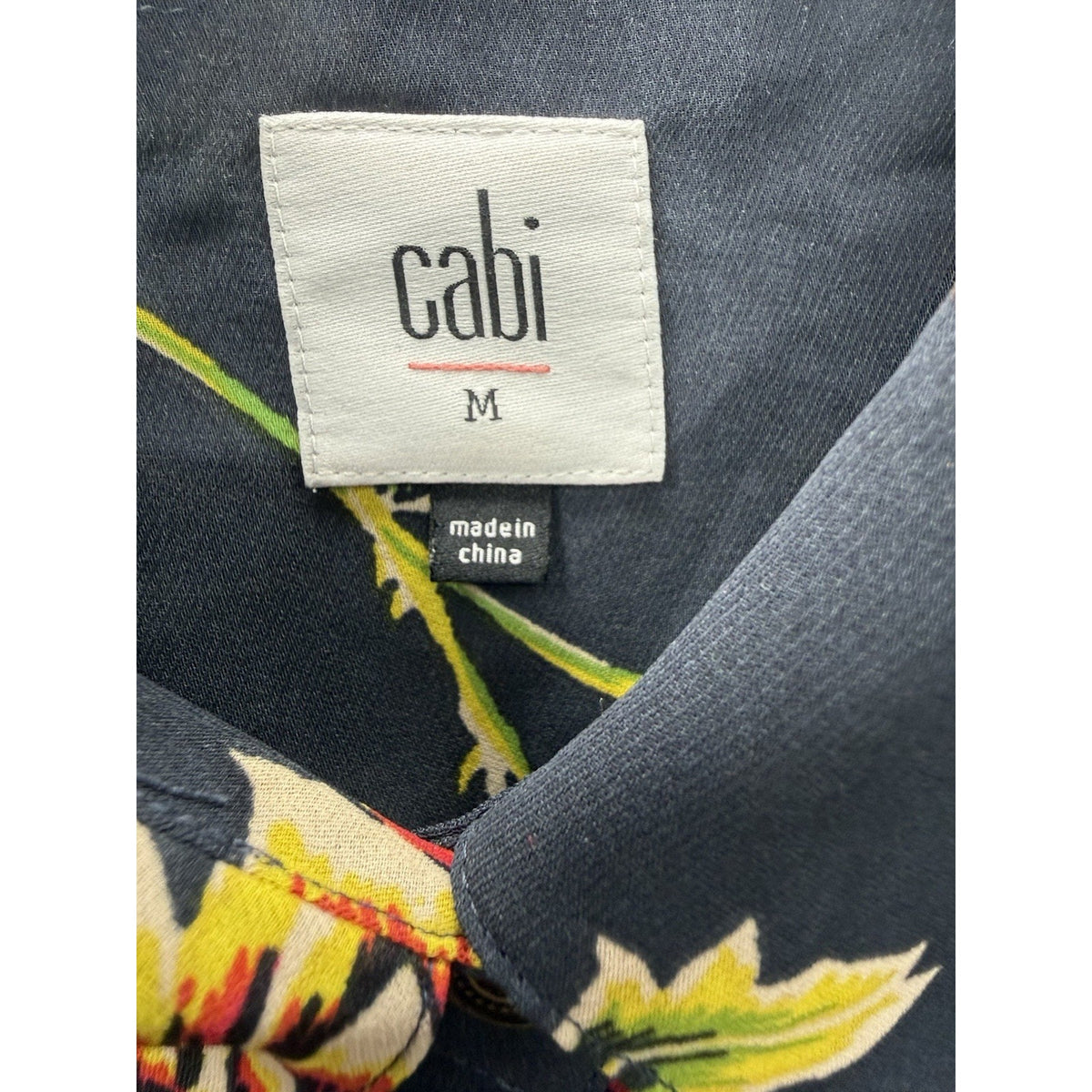 Cabi Shirt Women’s Button Up Daisy Floral Blue LS Size Medium Polyester Boho