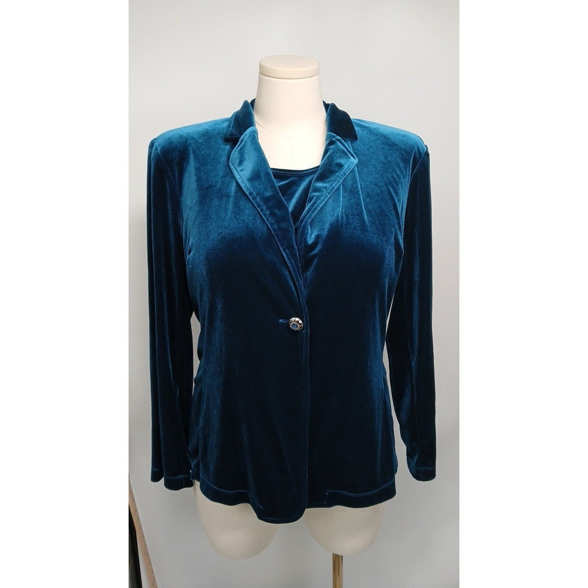 Notations XL Women’s Blue Velvet Faux Twin Set Blazer Jacket & Tank Attached
