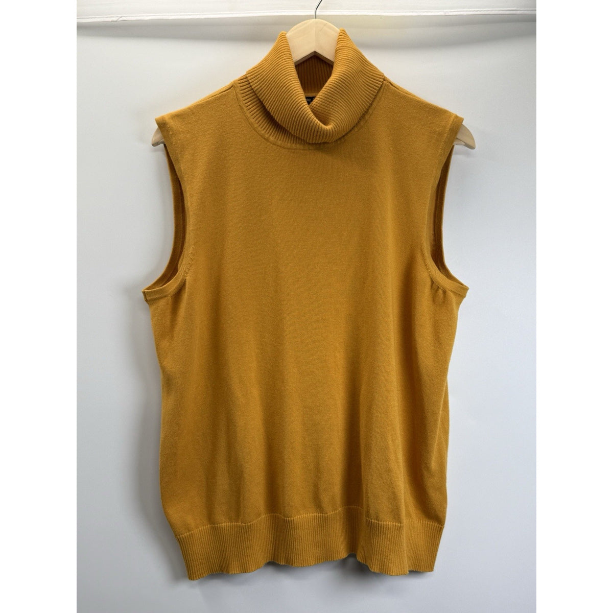 Cable & Gauge Mustard Sleeveless Turtleneck Sweater Top 1X Minimalist Soft Girl