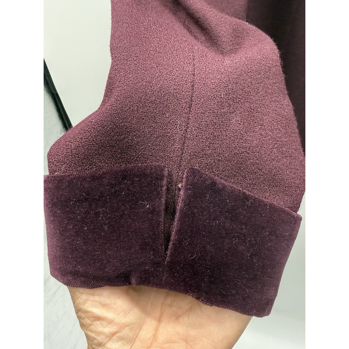 Casual Corner 100% Wool Blazer Jacket Size 16 Burgundy Velvet Trim Lined Career