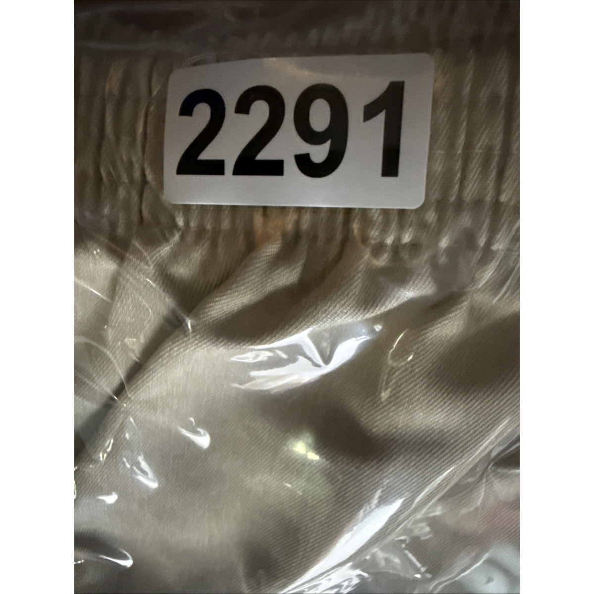 Alfred Dunner Woman 18W Beige Pull-On Capris Pants Embroidered Hem Polyester