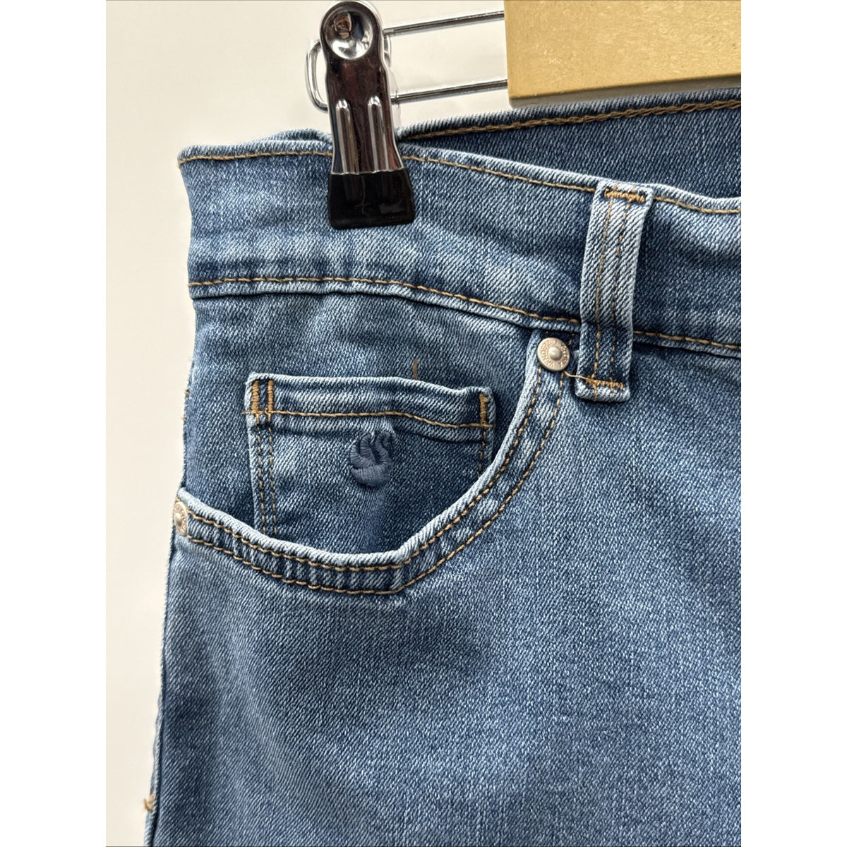 Gloria Vanderbilt Blue Jean Denim Capris Women’s Size 8 Casual Pockets GUC