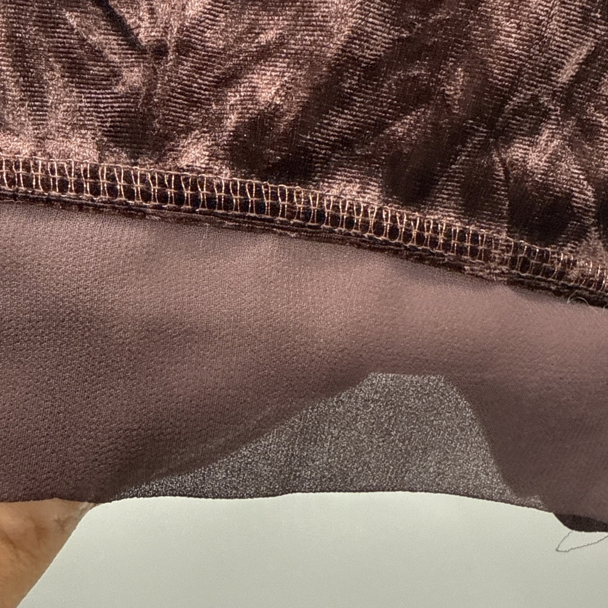 Simply Vera Wang Brown Velvet Long Sleeve Tunic-Size Medium-Soft-Washable