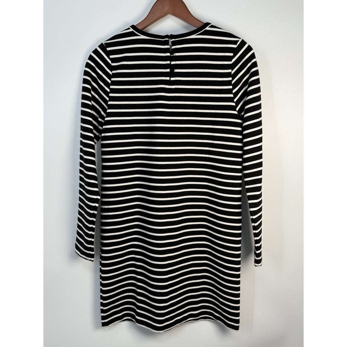 LOFT Black White Stripe Knit Shift Dress Size S 3/4 Sleeve Stretch Classic