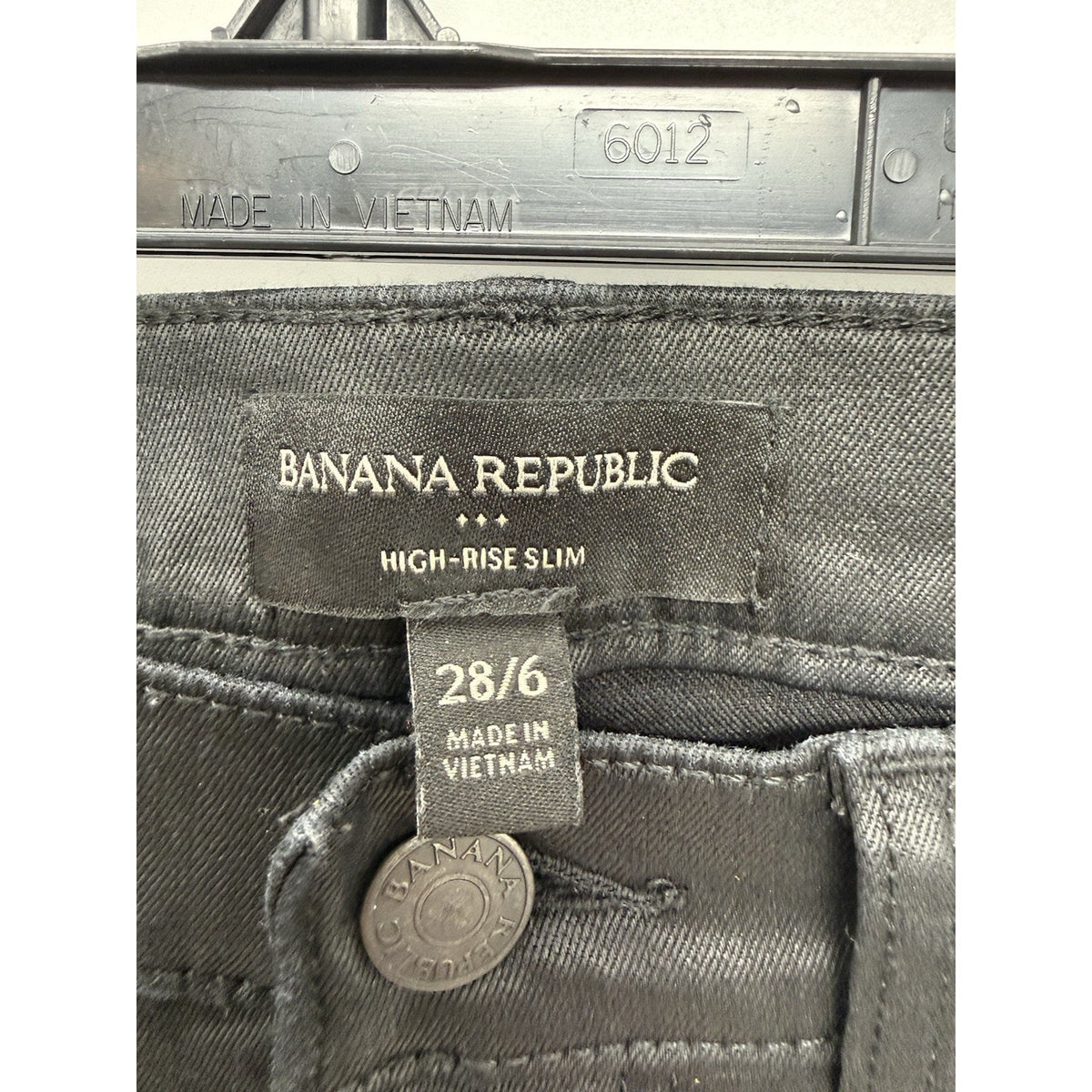 Banana Republic High Rise Slim Jeans 28/6 Black Coated Leather Look Stretch