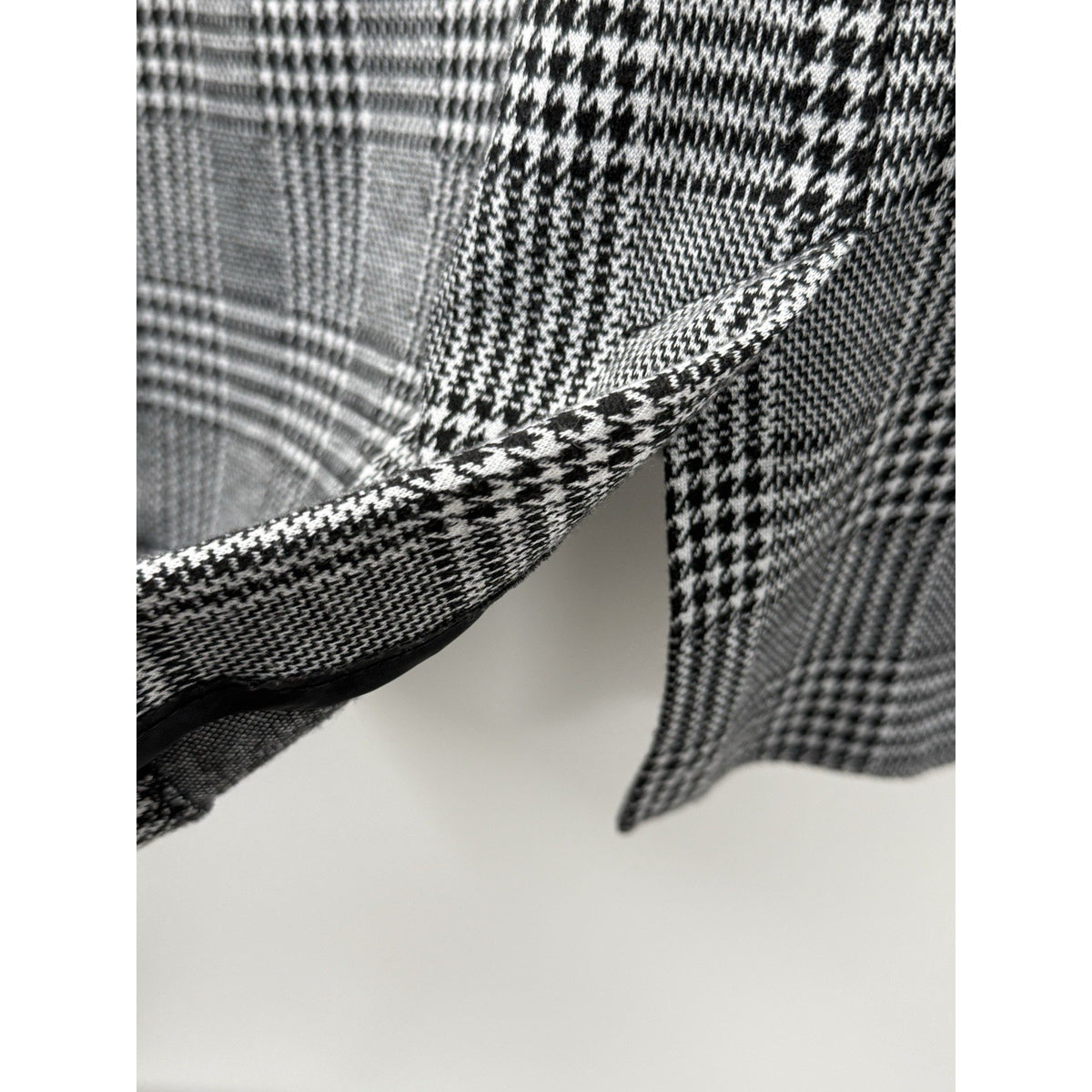 Love Tree Womens L Blazer Black White Plaid Stretch Career Work Jacket