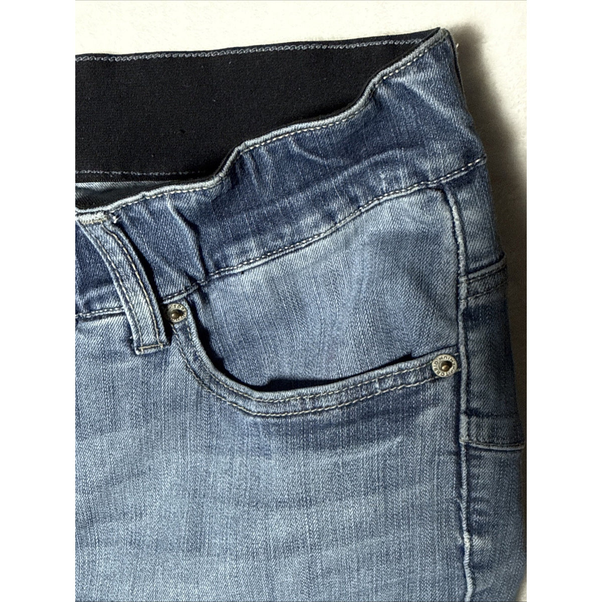 Torrid Denim Crop Pants Women’s 22 Light Wash 5 Pocket