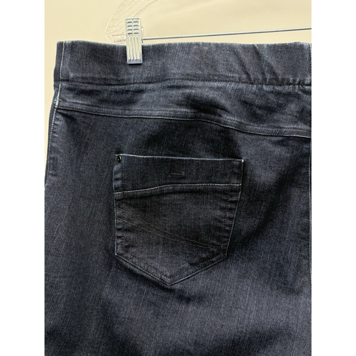 Dalia crop pants Women’s Size 18W Pull On Casual Stretch Pockets