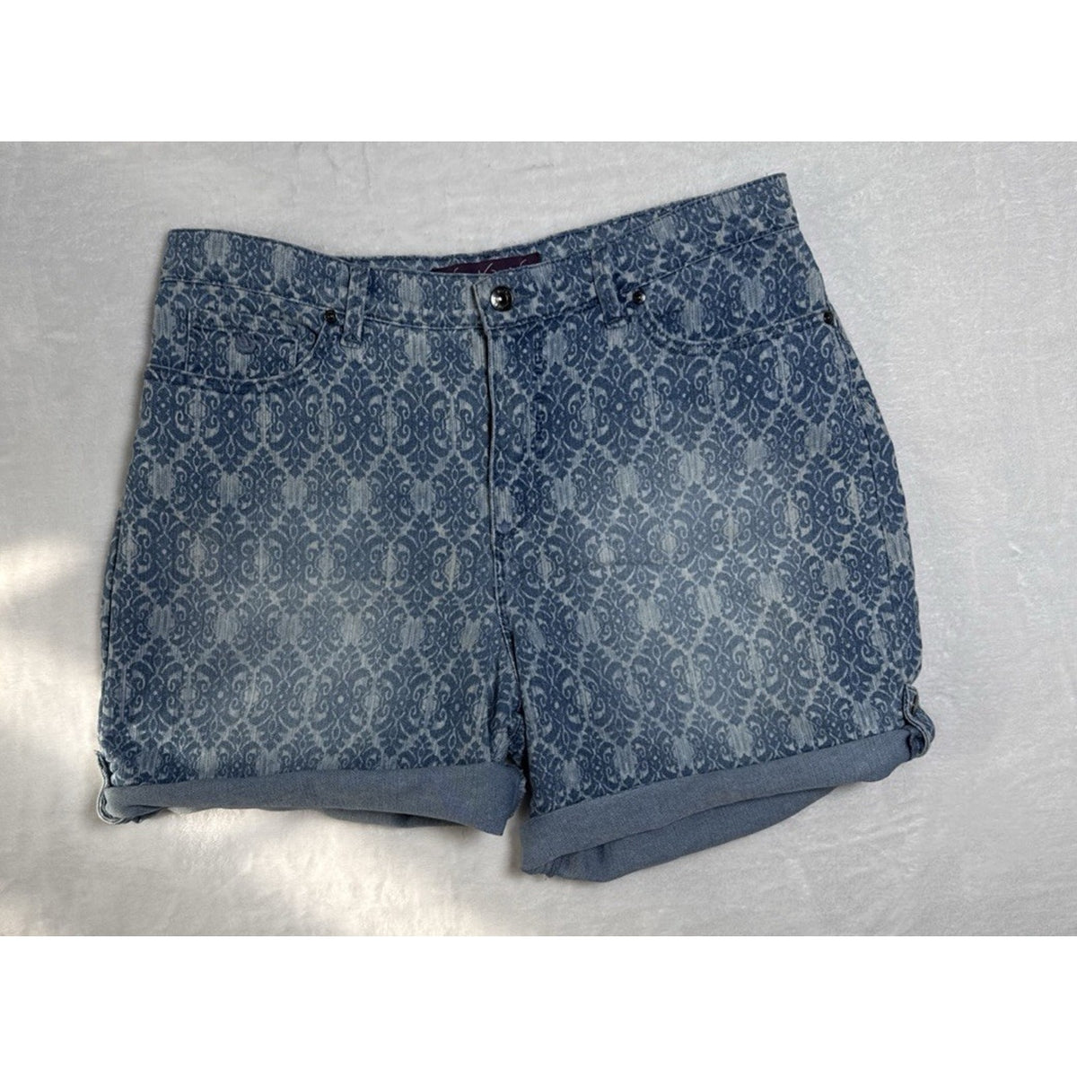 Gloria Vanderbilt Women Sz 12 Amanda High Rise Classic Blue Pasiley Denim Shorts