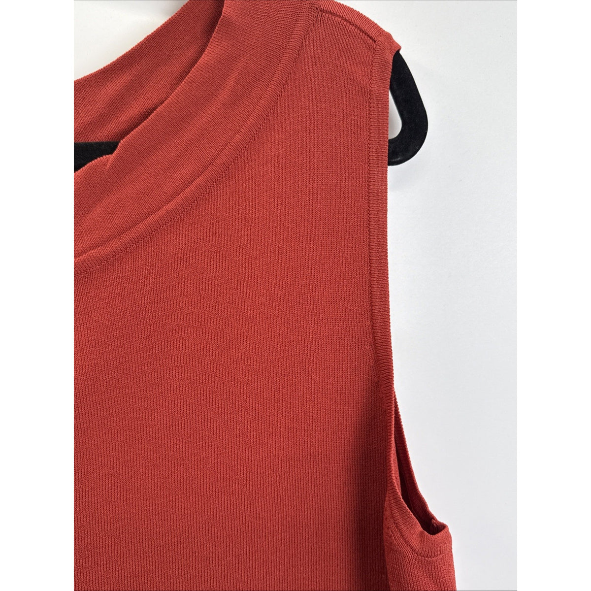 Dressbarn Woman Plus Size 18/20 Burnt Orange Knit Sleeveless Tank Top Sweater
