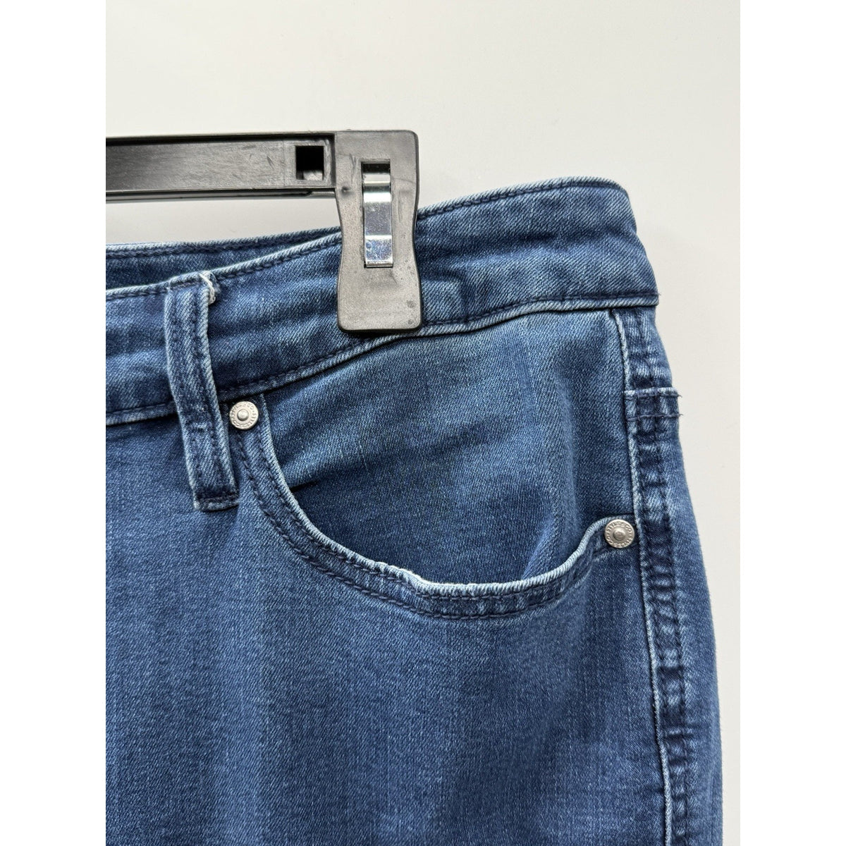 Style & Co Womens 14W Cropped Straight Leg Blue Jeans Paisley Embroidered Hem
