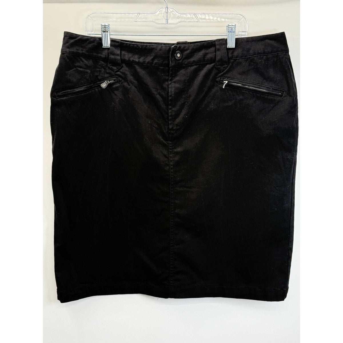 LRL Lauren Jeans Co Black Coated Denim Pencil Skirt Women’s 16W Zip Pocket