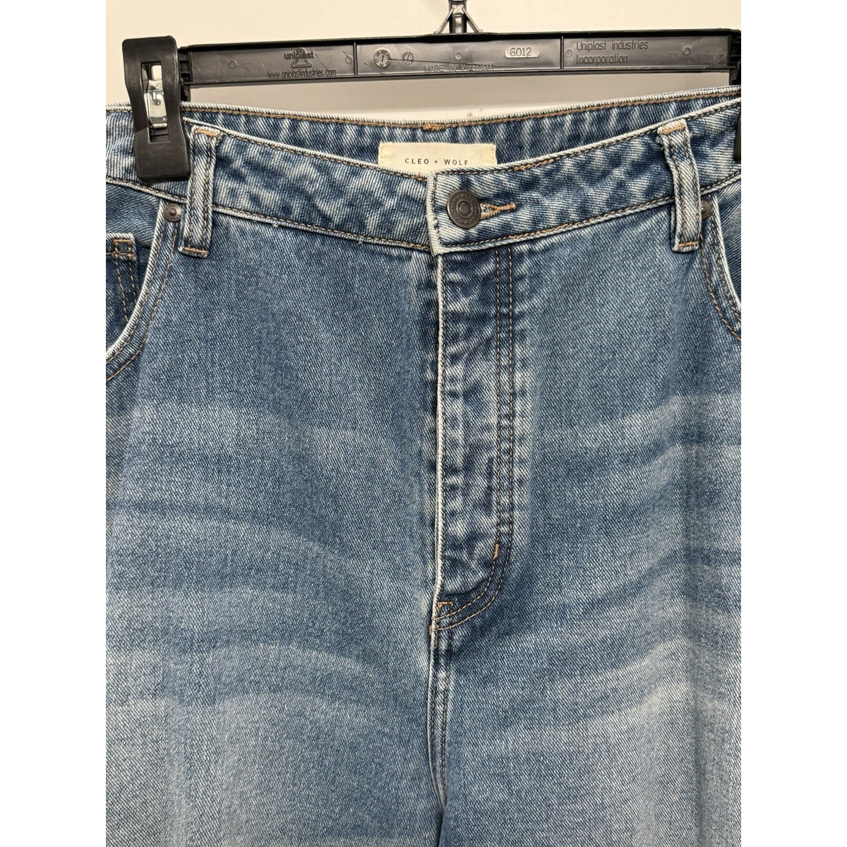Cleo + Wolf Jeans Womens 34x32 High Rise Loose Wide Leg 100% Cotton NWOT