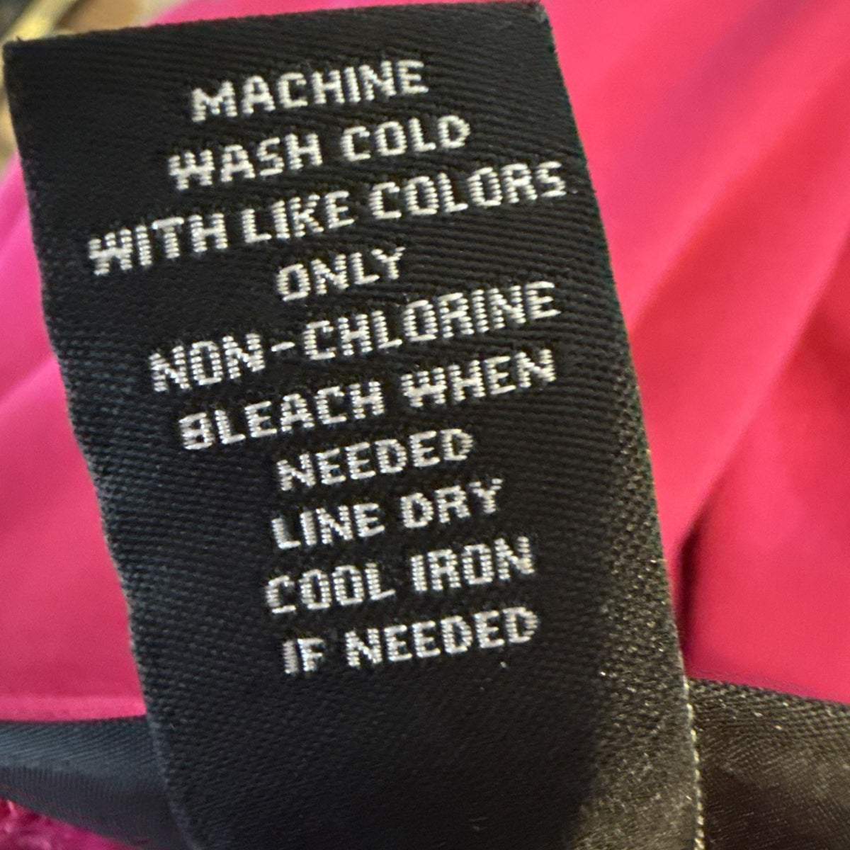 Lane Bryant Women pants pink pull on size 18/20 long stretch 33” Inseam