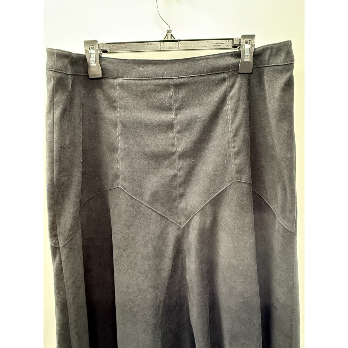 Dressbarn Black Flared A-Line Midi Skirt 16 Career Office (Faux Suede Look)