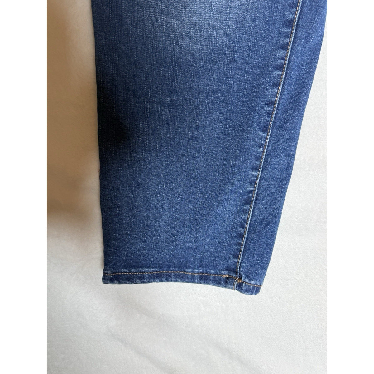 Terra & Sky Women 1X 16W 18W Ankle Jeans Stretch back Elastic Waist Straight Leg