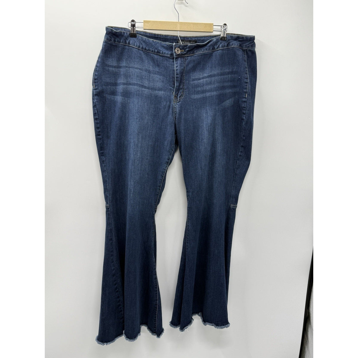 Traffic Jeans High Rise Flare Bell Bottoms Raw Hem Sz 22W Wide Leg Stretch Boho
