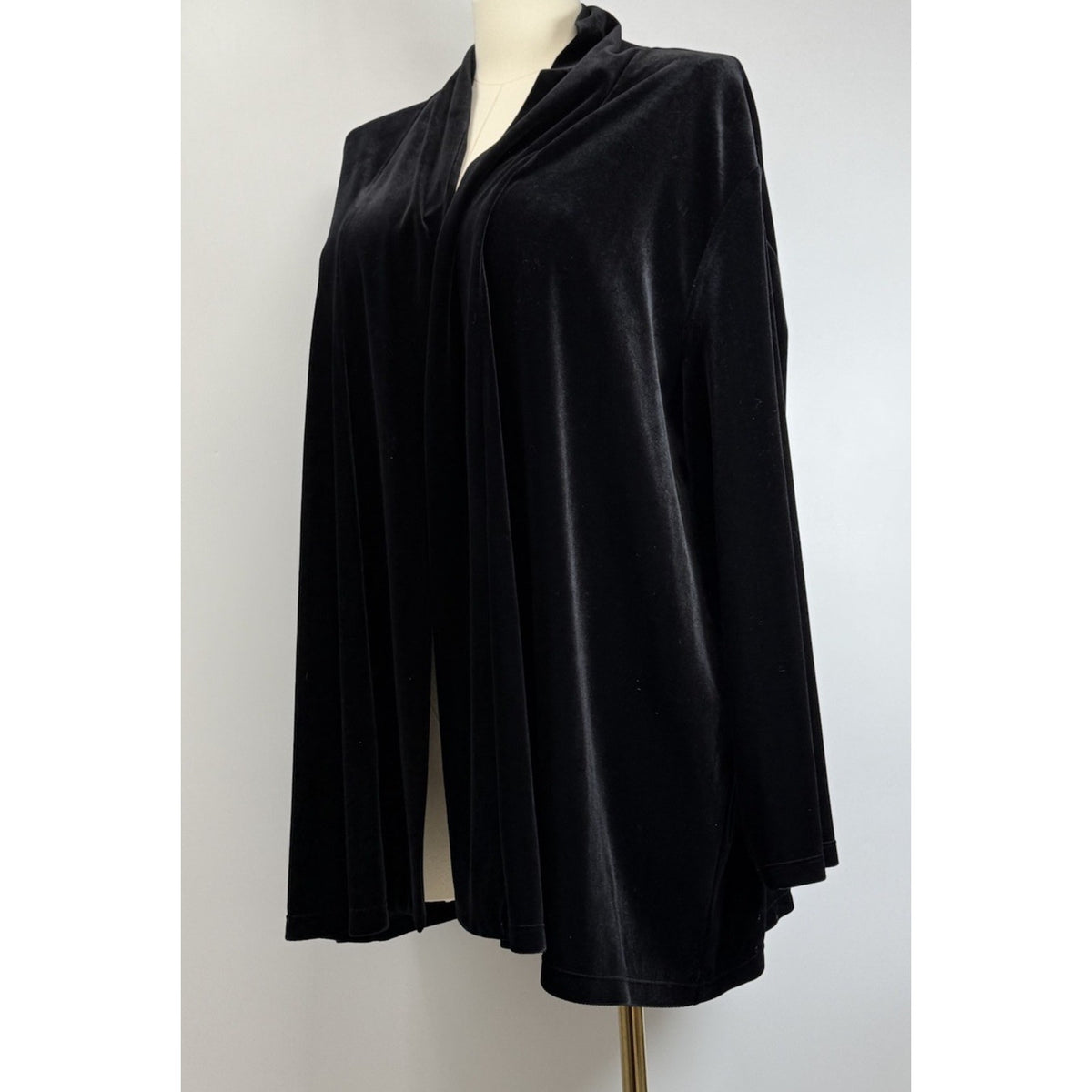 Notations Woman Black Velvet Open Front Cardigan 3X Stretch Drape Whimsigoth