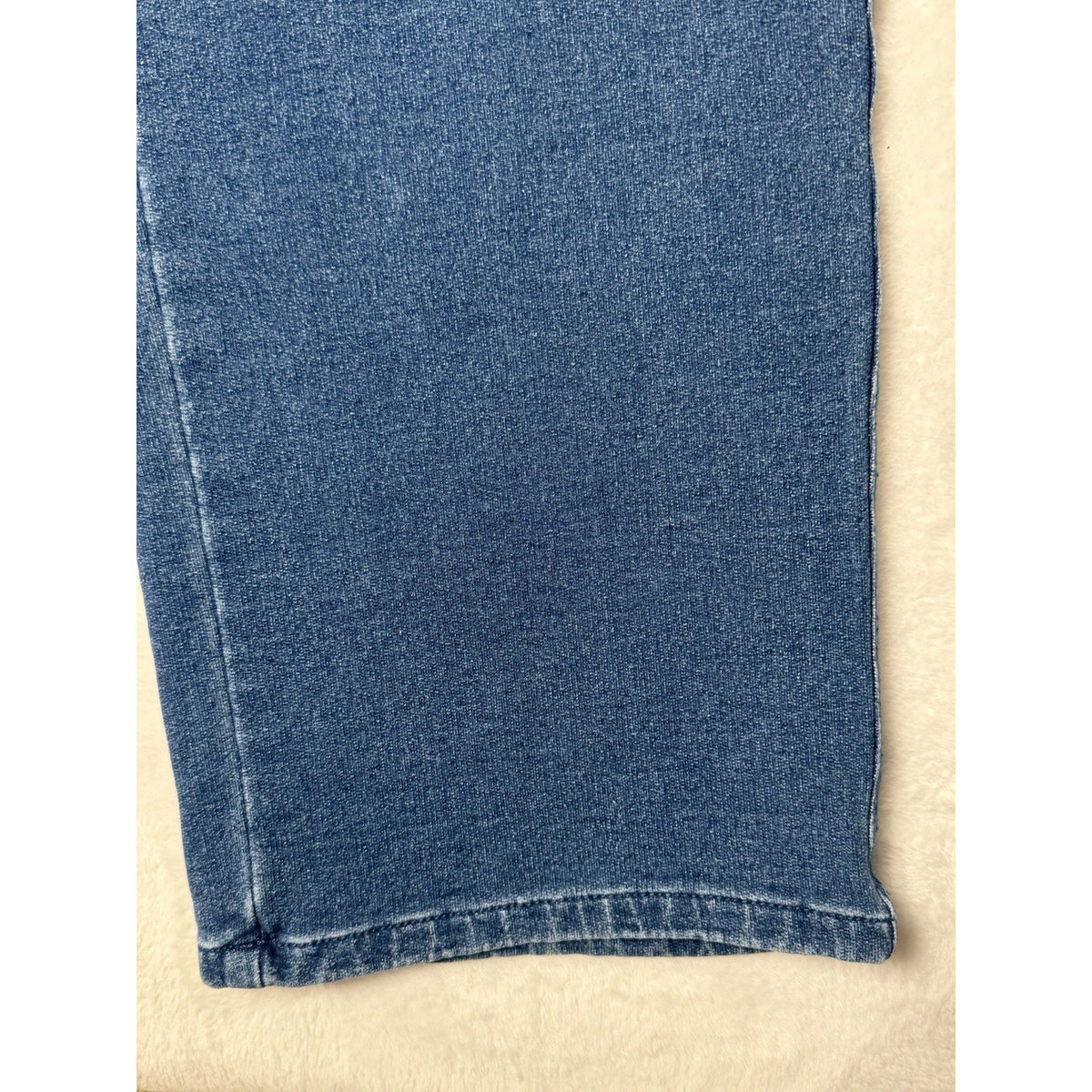 Quacker Factory DreamJeannes Jeans 1X Blue Rhinestone Heart Stretch Pull On