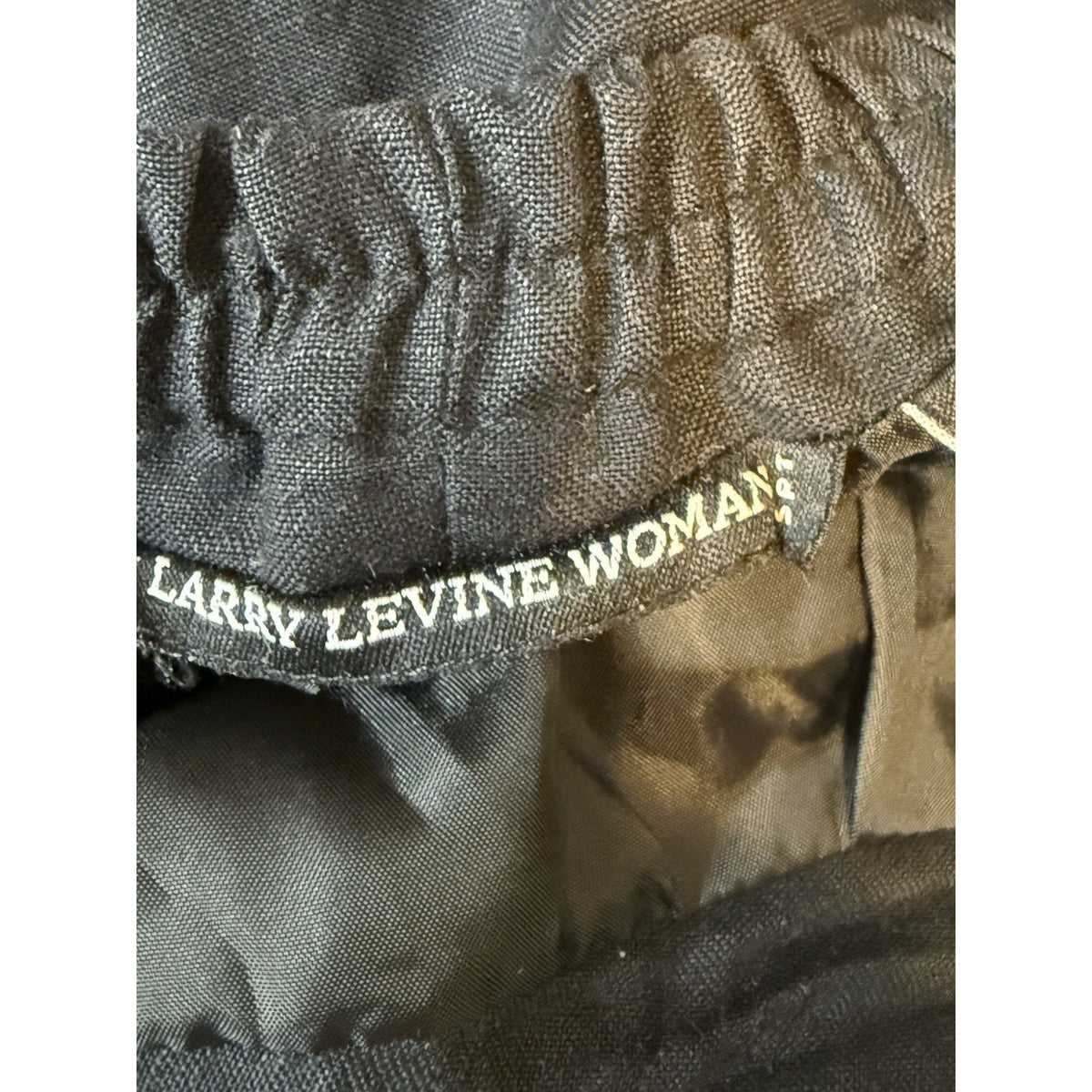 Larry Levine Woman Sz 20W Black Linen Blend Crop Pants Beaded Embroidered Hem