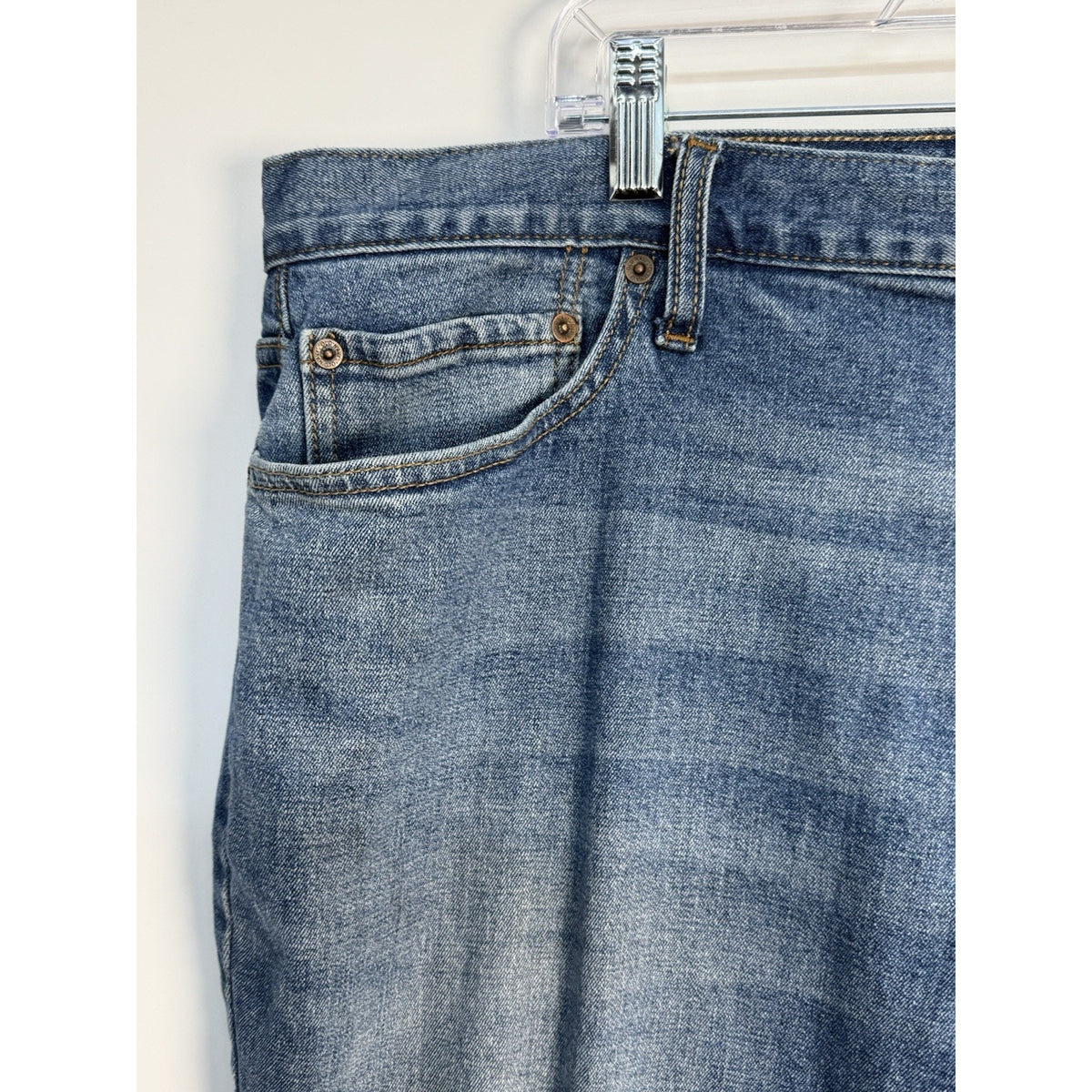 Old Navy Boot Cut Built In Flex Mens Jeans Size 40x30 Med Wash