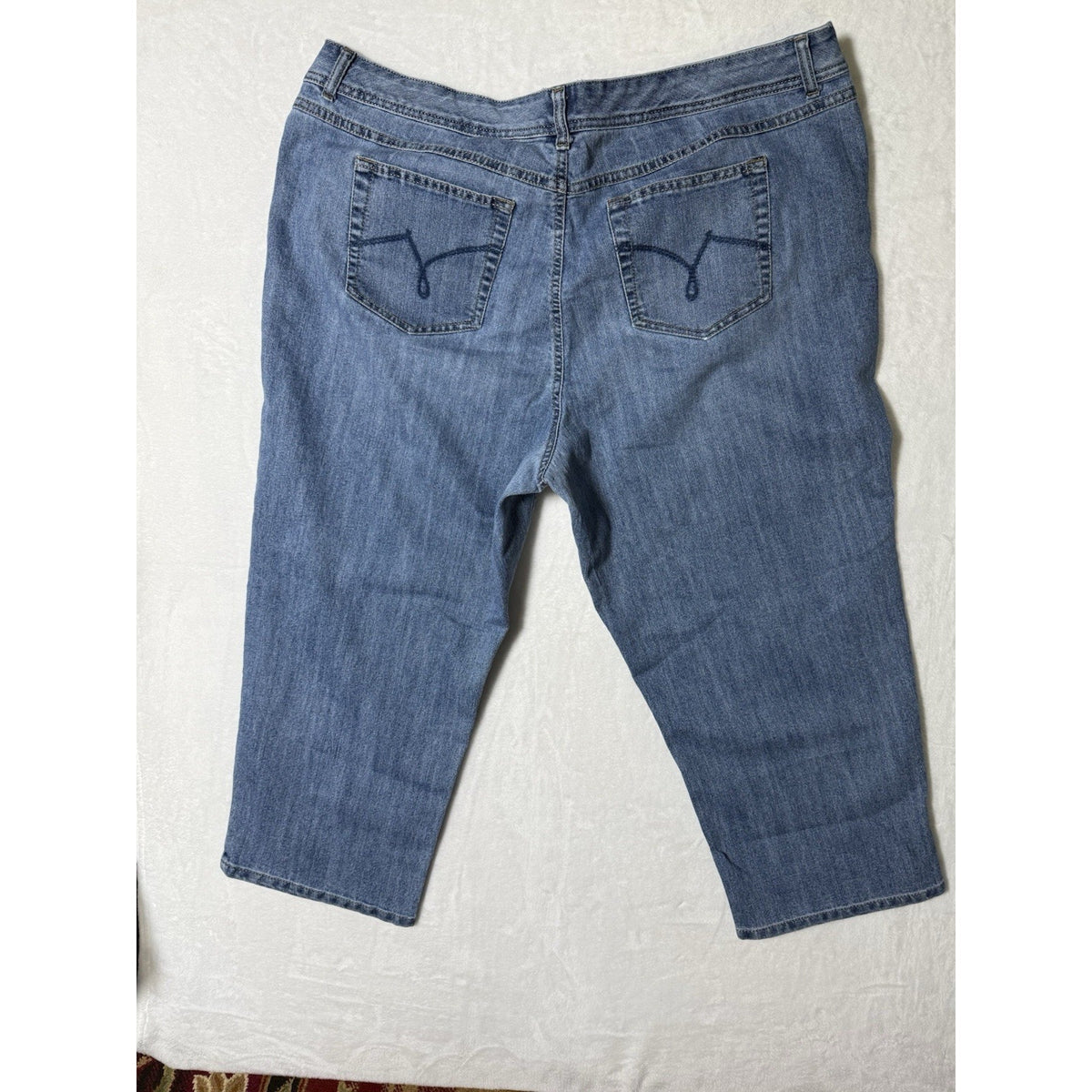 Just My Size Women 22W Blue Havana Wash Stretch High Rise Cropped Jeans